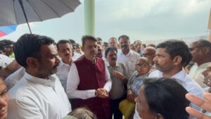 शेतकऱ्यांना भरीव प्रमाणात नुकसान भरपाई देणार :  --मुख्यमंत्री देवेंद्र फडणवीस