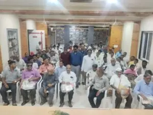 नोडा संस्थेद्वारा जिल्ह्यातील शंभर प्रज्ञाचूक्ष व दिव्यांग बांधवांना आज दिवाळीचा फराळ व भेट वस्तु वाटप