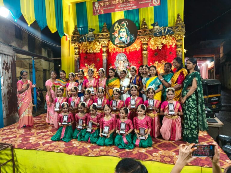 गणेश उत्सवानिमित्त आंध्र झार आळी तरुण मंडळातर्फे विविध सांस्कृतिक कार्यक्रमाचे आयोजन,
