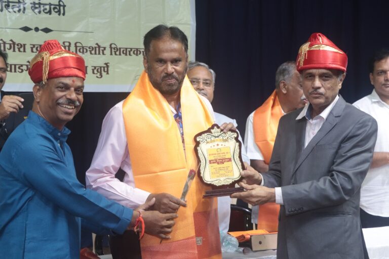 पुणे कॅन्टोन्मेंट पुस्तक पतपेढीच्या वतीने 50 आदर्श शिक्षक व मुख्याध्यापकांचा आदर्श शिक्षक पुरस्कार प्रदान,