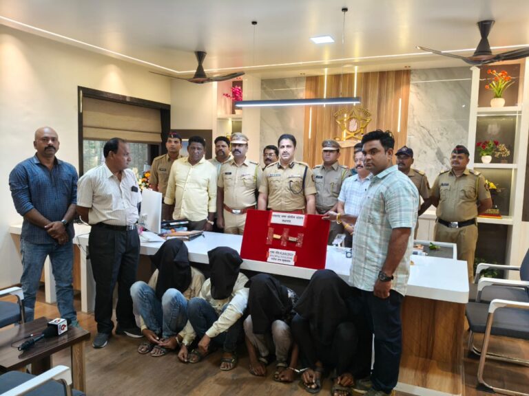 रामानंद नगर पोस्टे गुन्हयातील आरोपी  2  अटक करुन तब्ब्ल  33,79,000/- रु.357 ग्रॅम वजनाचे सोन्याचे,  250 ग्रॅम वजनाचे चांदीचे दागीने    मुददेमाल हस्तगत करुन दोन घरफोडी व एक दुचाकी चोरीचा गुन्हा उघड केले बाबत