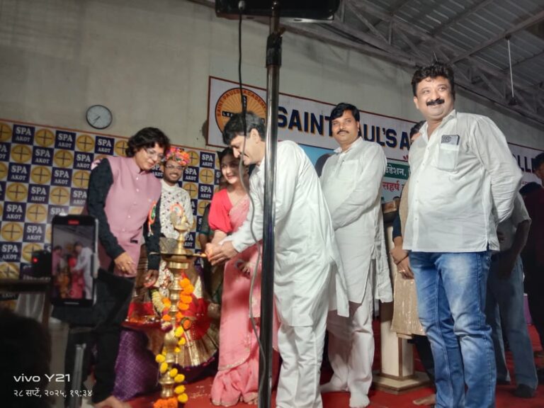 भूमी फाऊंडेशन विदर्भ अकोट तर्फे भव्य गरबा महोत्सवाचे आयोजन