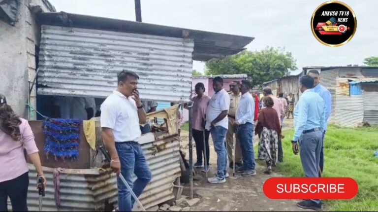 ईराणी वस्ती असलेल्या पापा नगर येथे अचानक कोंबींग ऑपरेशन राबवुन ब-याच गुन्हयांमध्ये फरार असलेल्या आरोपी  ताब्यात