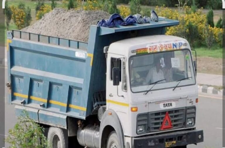 ” विना परवानगी वाळू वाहतूक ”  कारवाई का होत नाही-पोलीस प्रशासन काय कारवाई करणार
